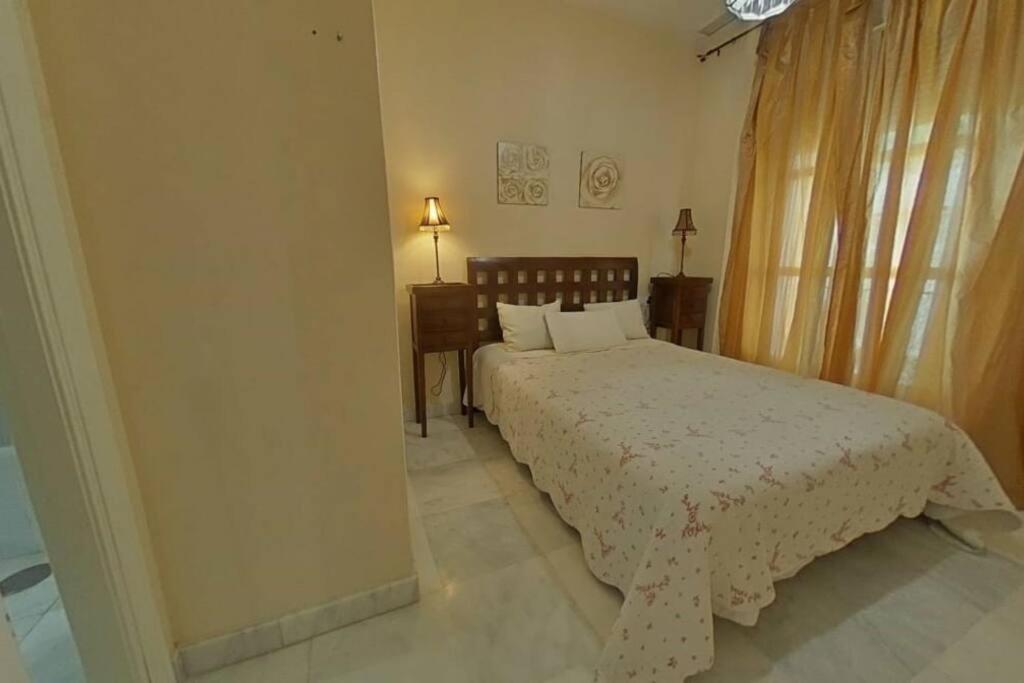 Sientete Como En Casa Sevilla Bagian luar foto