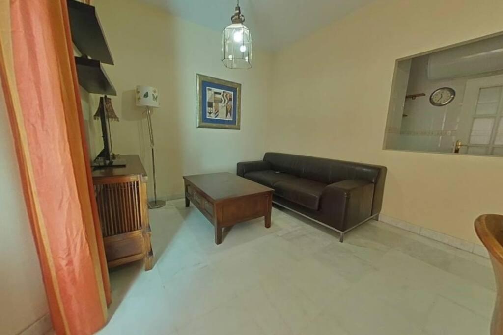 Sientete Como En Casa Sevilla Bagian luar foto